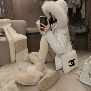 IN MIMIFACE【90白鸭绒｜貉子毛领,可拆卸】短款收腰羽绒服外套