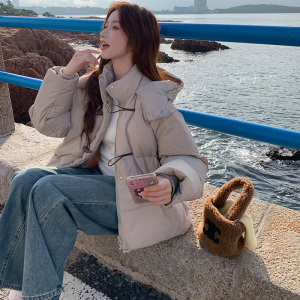 新品！出货中 三色牛角扣50羽绒服 D352P230K358，女装羽绒服，两个王小姐