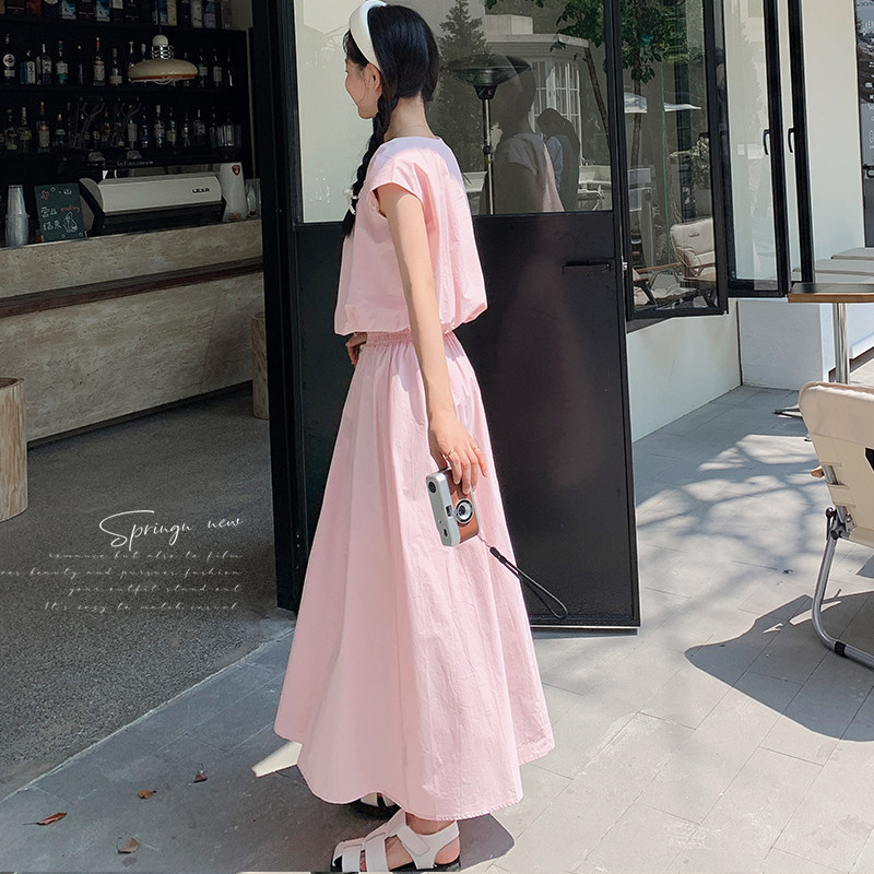 温柔风甜美小众松弛感上衣半身裙女夏季2024新款小个子,女装连衣裙,两个王小姐