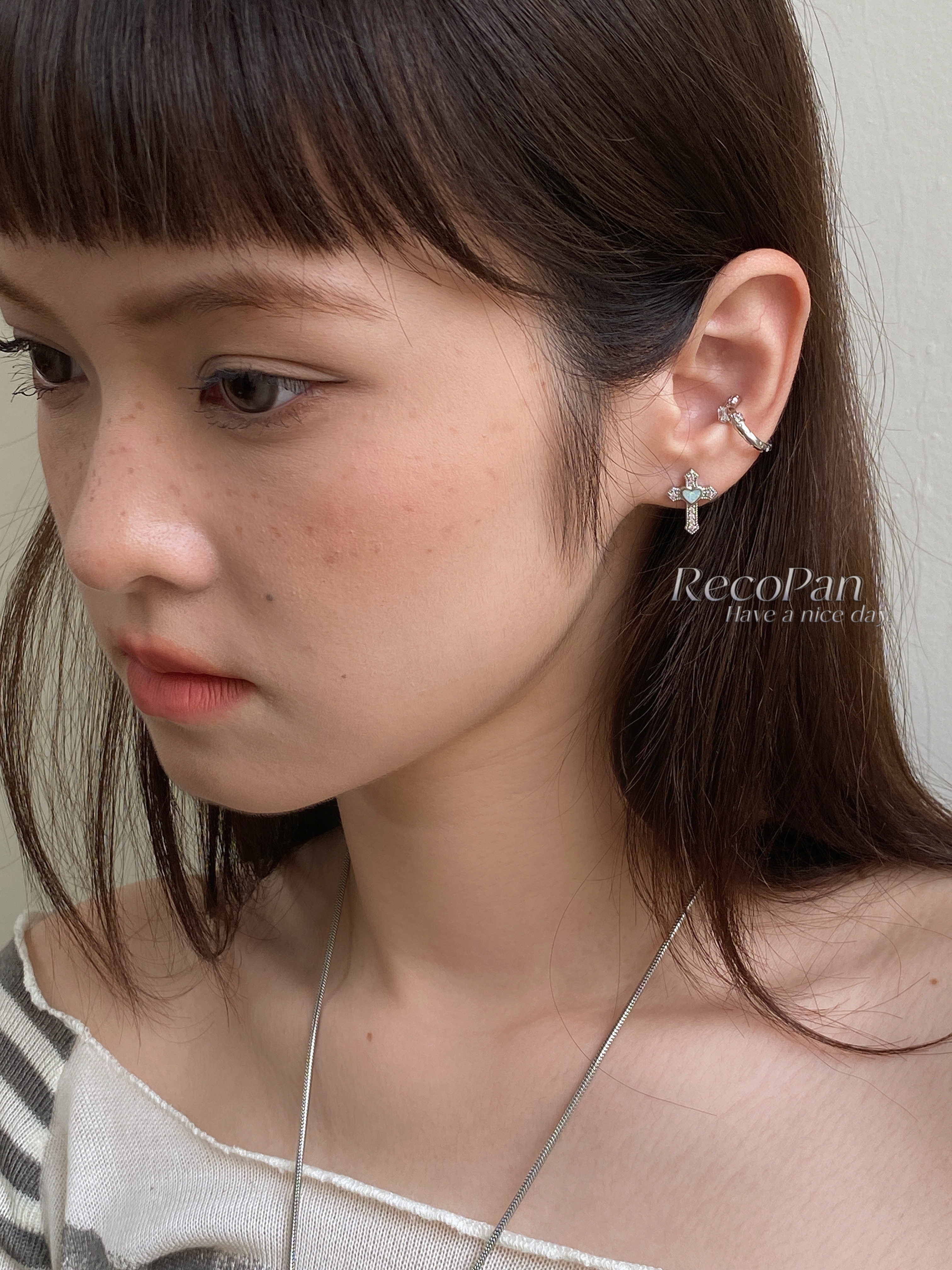 RecoPan少女的祈祷/原创设计十字架澳宝粉锆小众高级感耳钉耳环,饰品/流行首饰/时尚饰品新,耳钉,淘宝优惠券,粉丝福利购,淘宝优惠卷