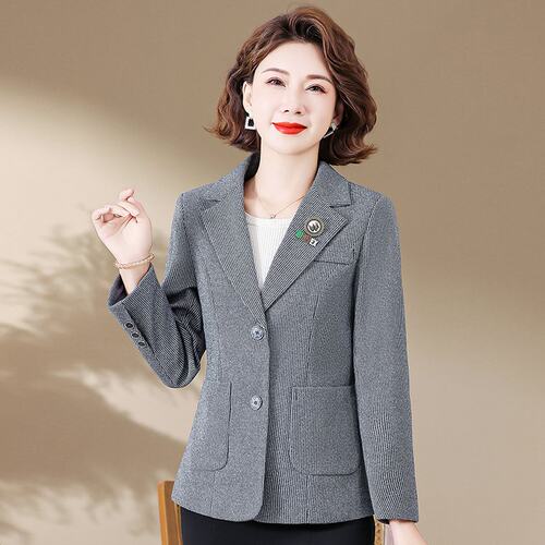 外套中年女士洋气短款小西服