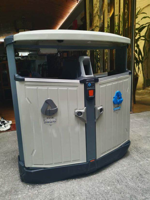 不锈钢绿卓垃圾箱方形60升