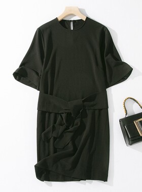D46-3春季新品女装黑色宽松显瘦圆领套头腰部系带短袖气质连衣裙