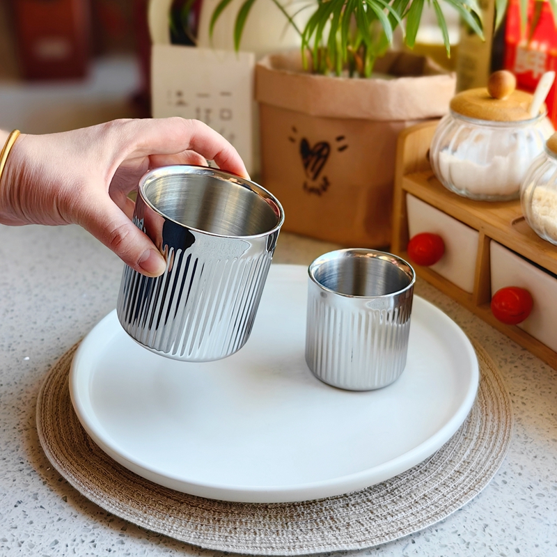 304不锈钢牛奶杯创意线条轻奢风