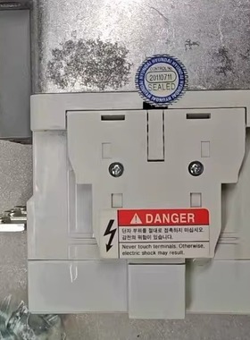 HYUNDAI HiMC130 22NR A440 接触器