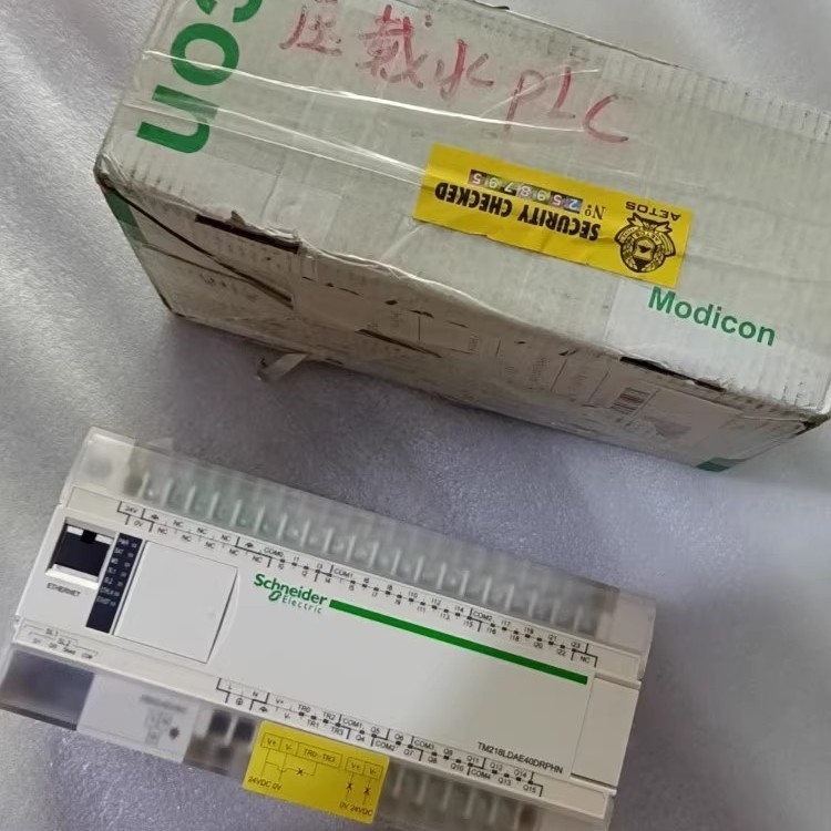 PLC施耐德 压载水 TM218LDAE40DR4PHN
