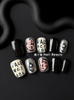 南卜兔纯手工穿戴甲短款成品假指甲贴片黑色系手绘涂鸦可爱穿戴甲