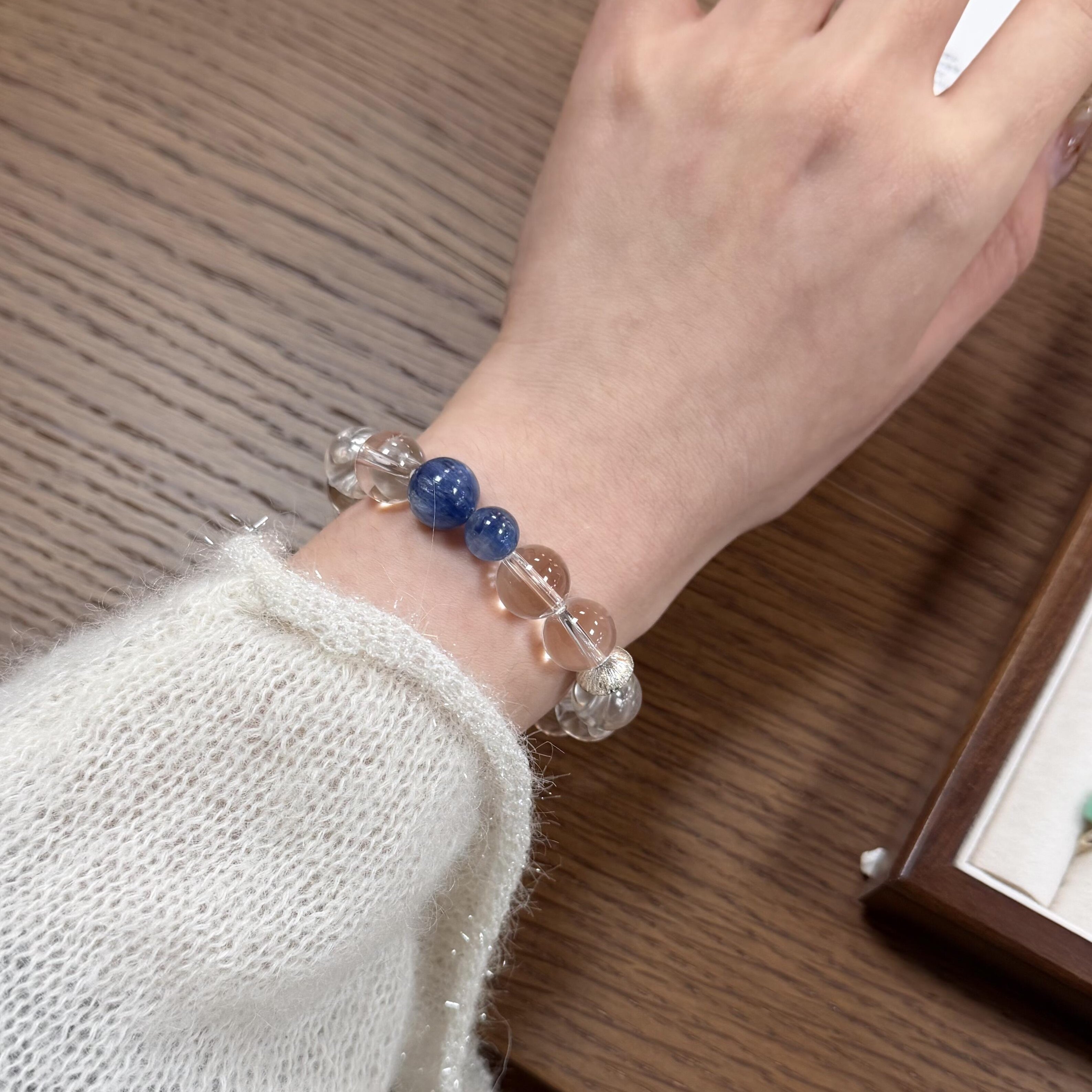 天然巴西白水晶纯净体手串搭配南红蓝晶石原创手链新年礼物转运女