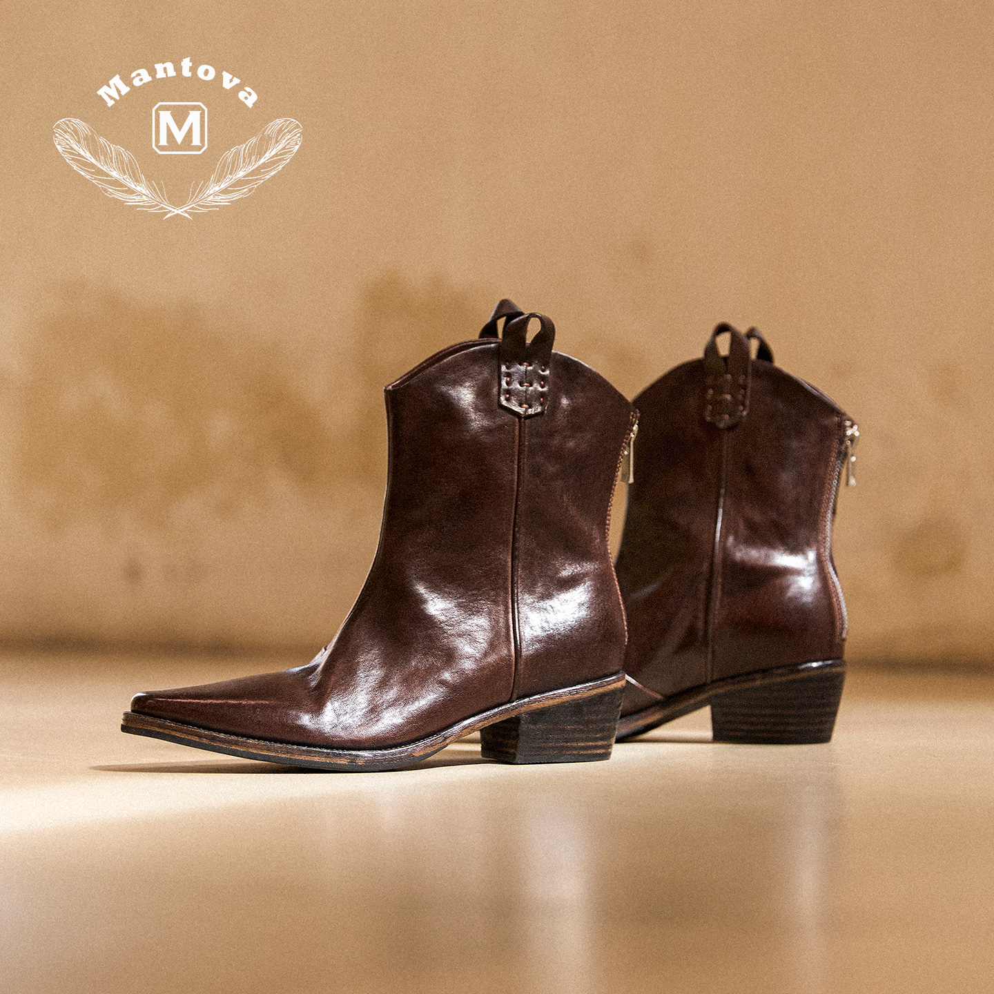 Mantova冬季手工复古马丁靴