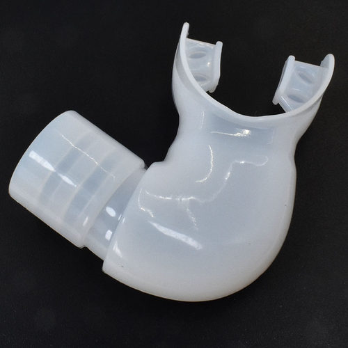 泰国普吉岛浮潜水咬嘴成人儿童