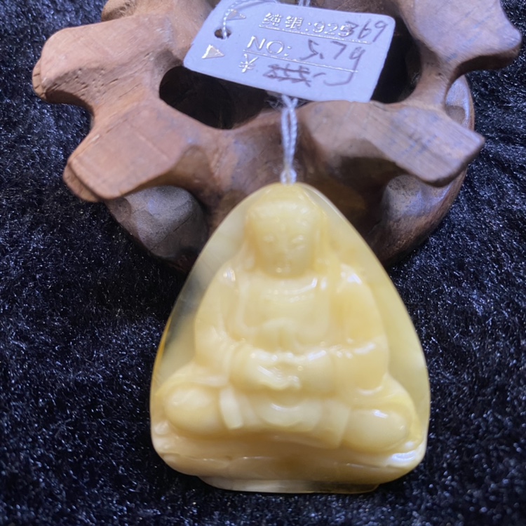 纯天然波罗的海琥珀 原矿 蜜蜡 观音坐佛雕刻件5.7g吊坠 包邮保真