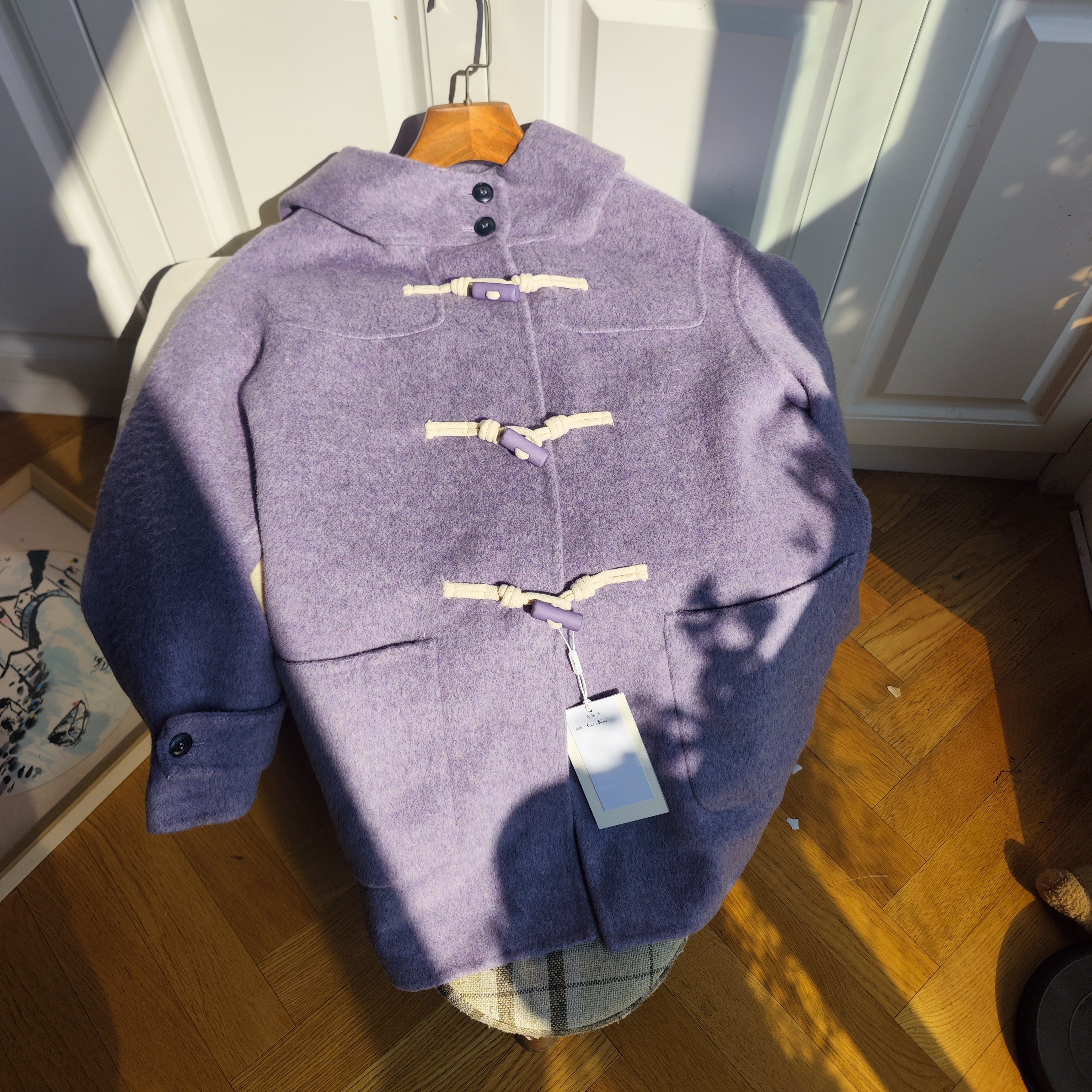 2025秋冬新款牛角扣连帽中长款羊毛大衣外套女品牌折扣女装高端,女装/女士精品,短外套,淘宝优惠券,粉丝福利购,淘宝优惠卷