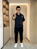 微胖男生显瘦穿搭夏季短袖衬衫宽松大码帅气纯色简约半袖衬衣上衣