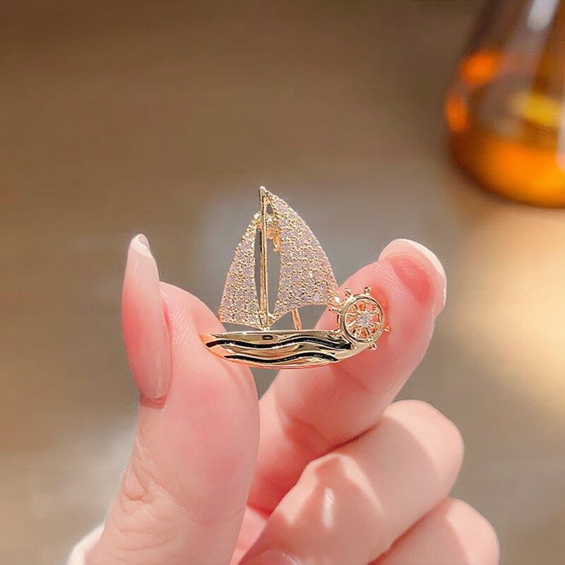 气质小巧一帆风顺小帆船胸针