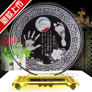 新款高档宝宝手脚印纪念品水晶展台　婴幼儿创意礼品免费刻字照片