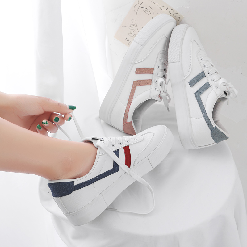 59.00元包邮小白鞋女2019秋季新款洋气学生韩版百搭基础平底环球运动帆布板鞋