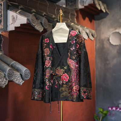 蓝大国风桑蚕丝重工刺绣黑色外套