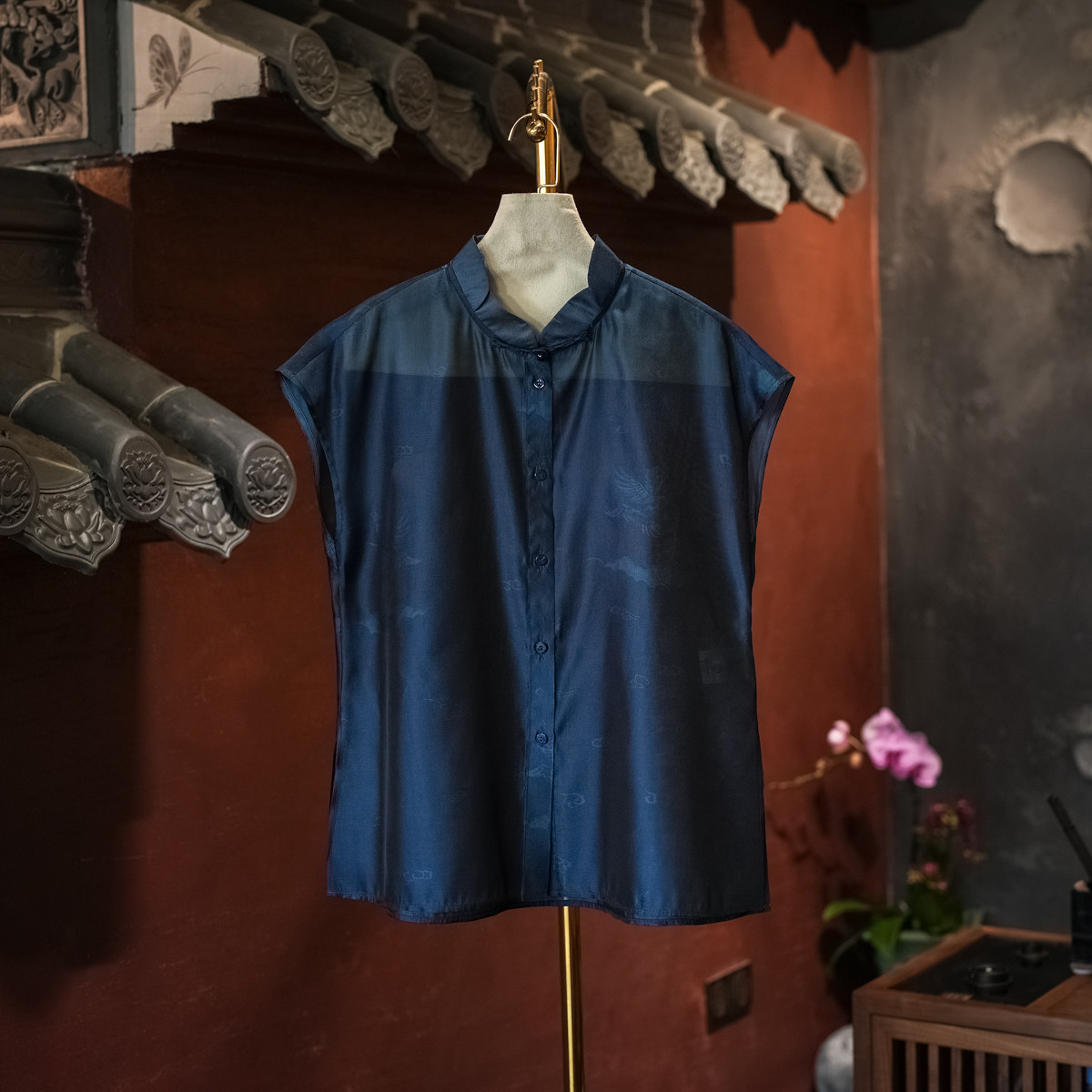 蓝大原创女装国风蓝色真丝透视欧根绡立领短袖单排扣衬衫上衣4227