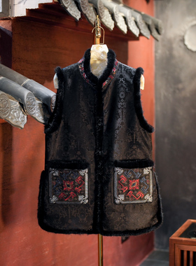 蓝大原创女装刺绣立领水貂毛拼接桑蚕丝宋锦加绒保暖黑色马夹5596