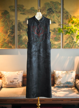 蓝大原创女装重工刺绣黑色立领真丝香云纱长款国风气质连衣裙5344