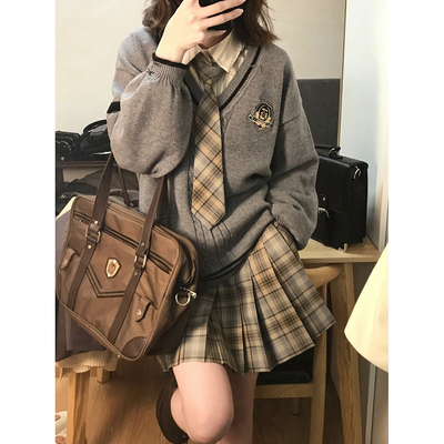 2025新款韩系英伦学院风JK制服洋装子迪士尼穿搭三件套装女秋冬