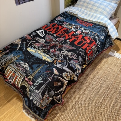 Stranger Things 怪奇物语科幻美剧 Demogorgon魔王菊花怪盖毯