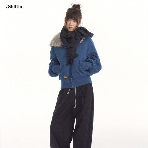 7Shiftin 原创设计大帽型拼接仿羊羔毛棉服灯笼袖翻领毛感短外套