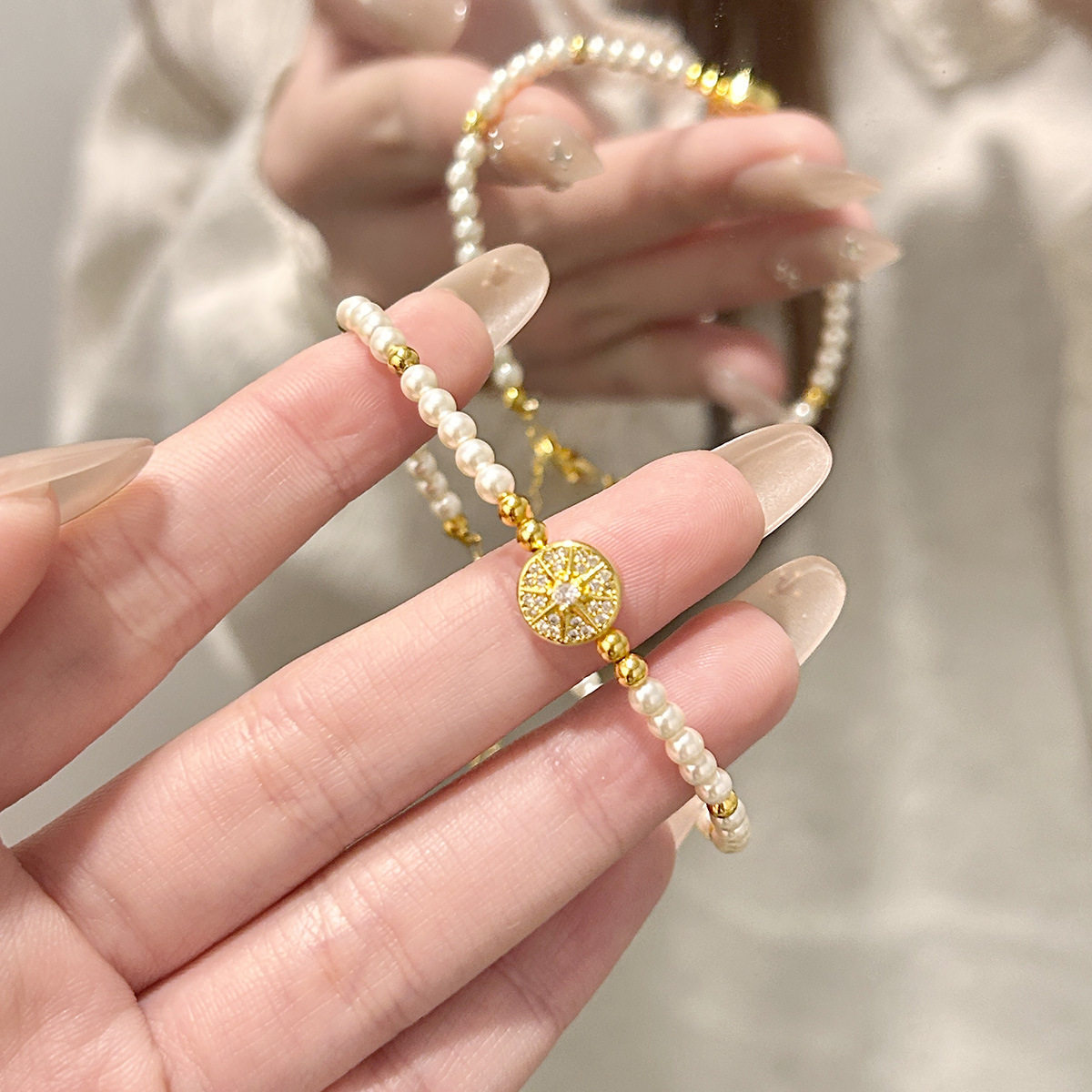 金色八芒星手链女串珠小众设计轻奢感冷淡风精致手饰毛衣配饰