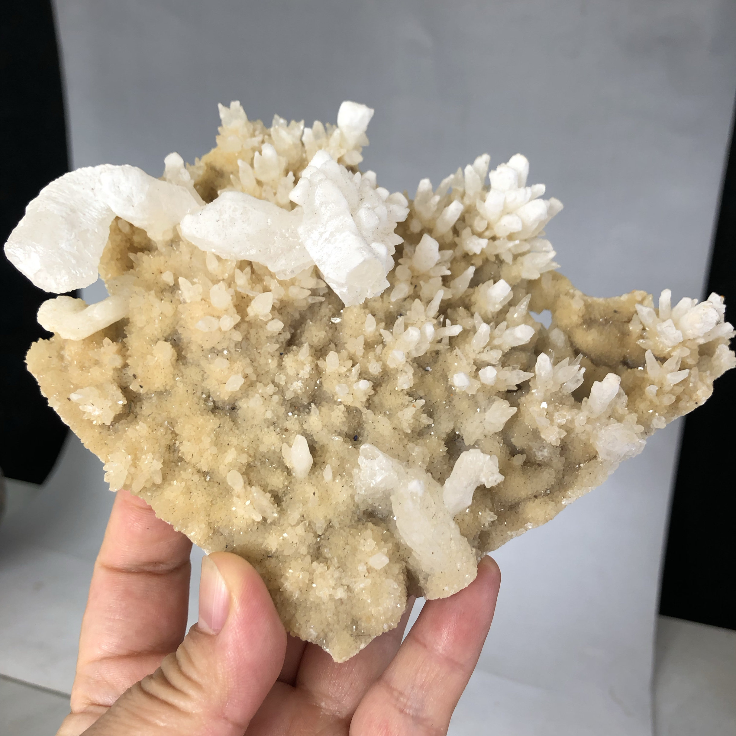 天然水晶钟乳石文石原石奇石头收藏摆件儿童教师礼物科普教学标本