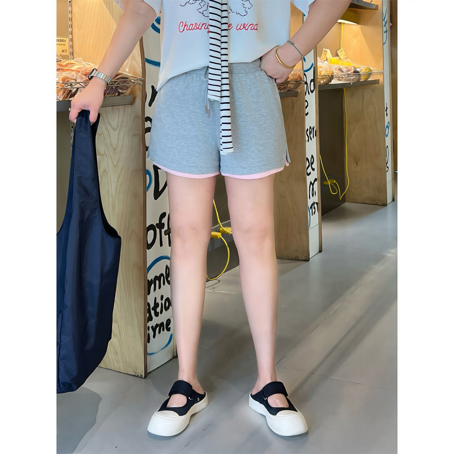 花契大码裤装14609设计感撞色甜美风短裤胖mm夏季休闲松紧腰热裤,女装/女士精品,大码裤装,淘宝优惠券,粉丝福利购,淘宝优惠卷