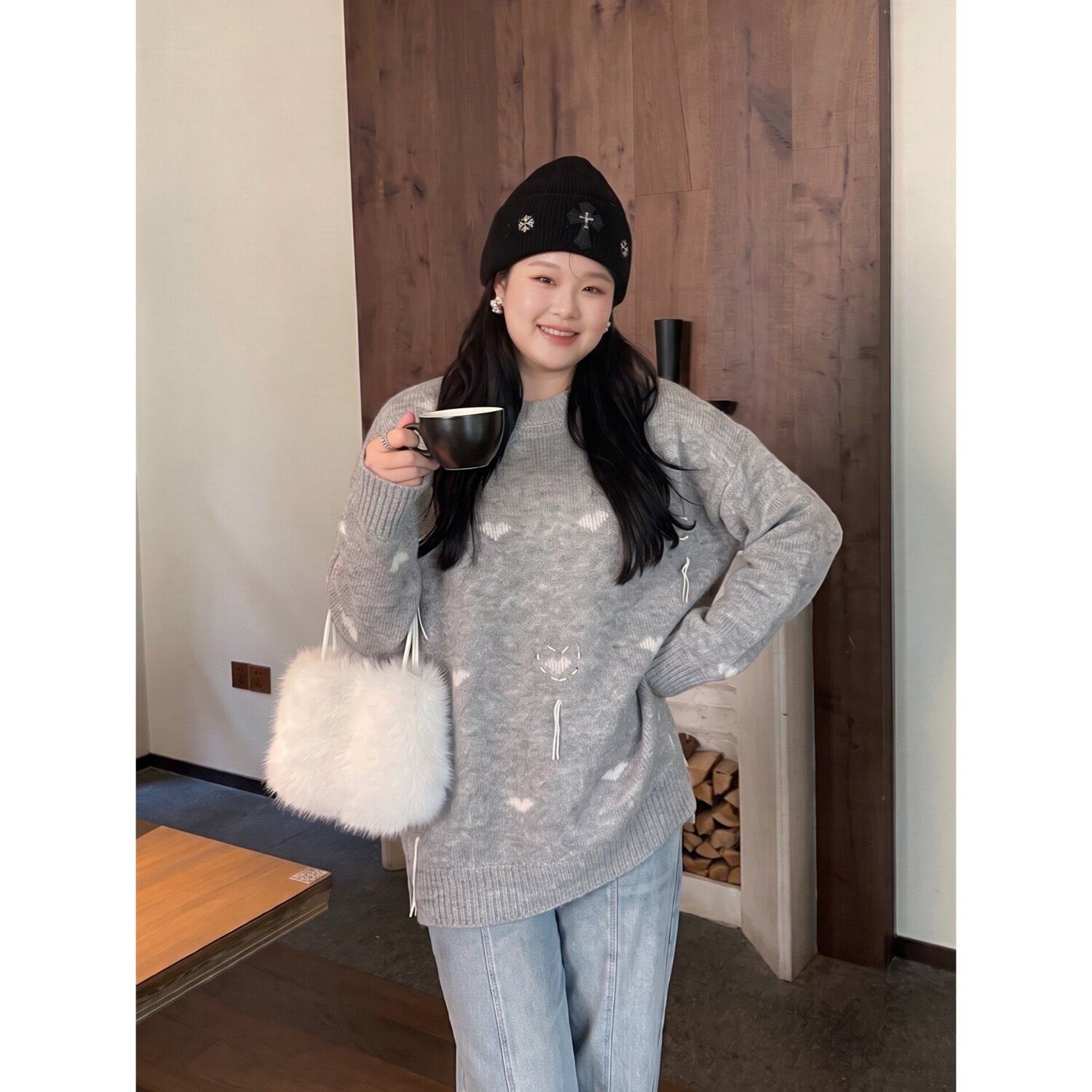 梵朵大码女装冬季韩版休闲软糯毛衣胖妹妹长袖针织上衣潮19295R