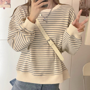卫衣女早秋2026年新款韩版宽松设计感条纹上衣圆领套头长袖T恤潮
