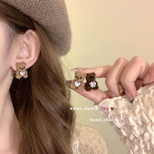 秋冬复古可爱小熊植绒爱心耳环耳钉耳饰银针儿童无耳洞耳夹耳饰