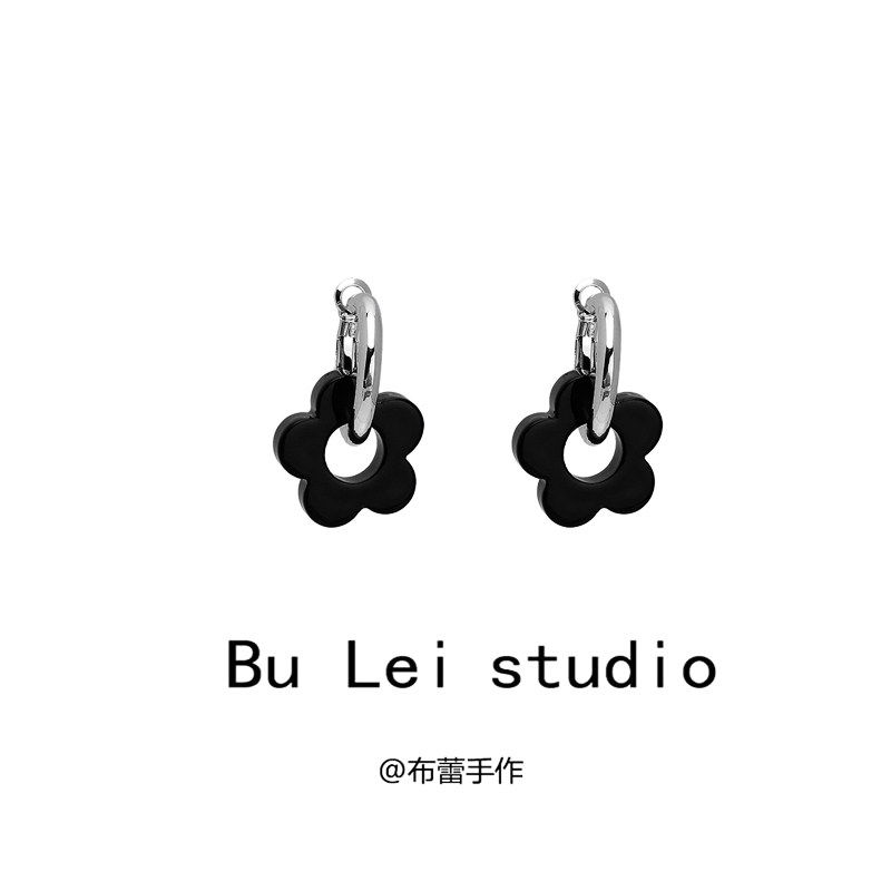 甜酷黑色小花耳饰无耳洞蚊香盘图片