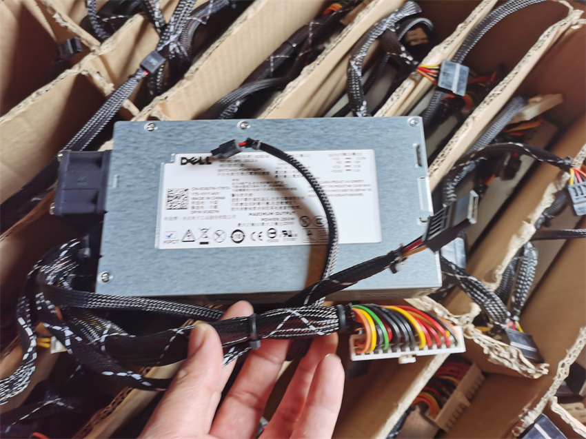 全新 PowerEdge R210 R220 CKMX0 C627N D221N N250E-S0 电源