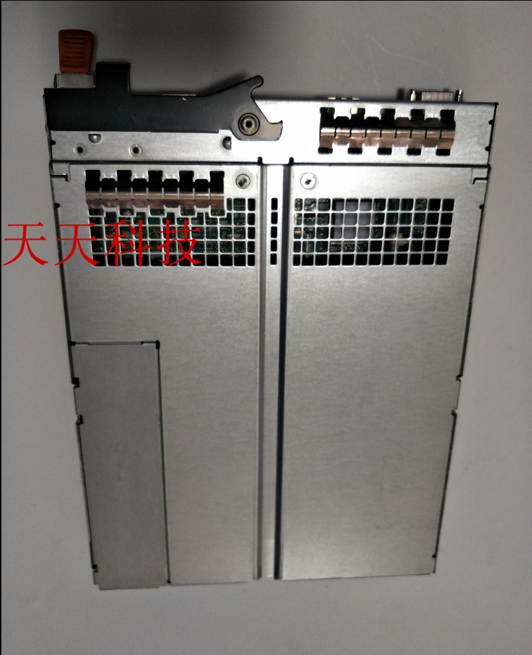 0X2R63 DELL MD3000I 控制器0MW726 0CM669 0P809D 0M913N 0T658D