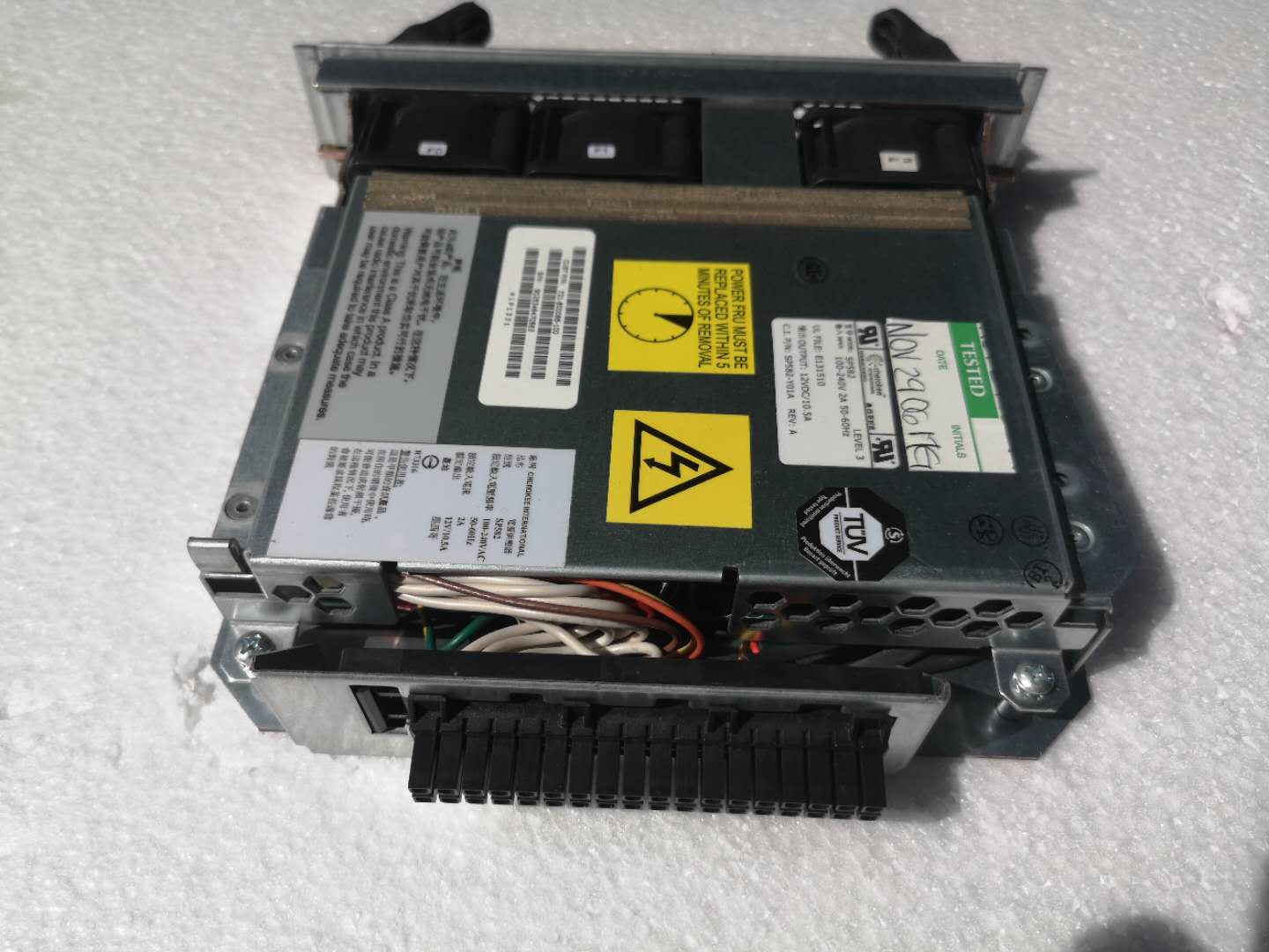 原装电源 SP582 721-E00086-100 光纤交换机电源 成色新 有质保