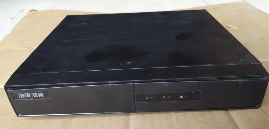 二手海康4 8路POE网络400万像素H.265录像机DS-7804N-F1/4P(b)