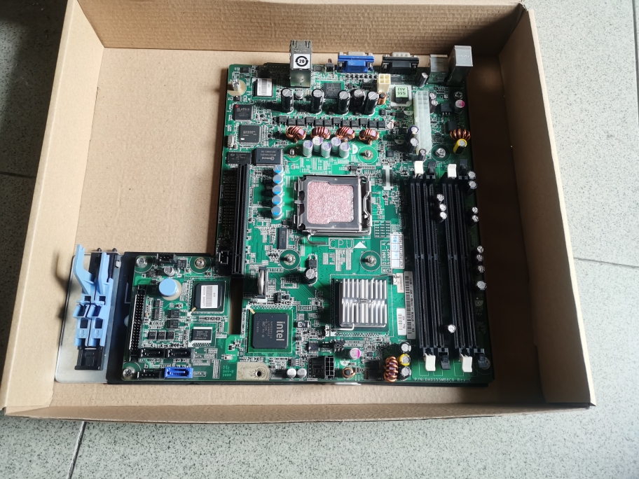 DELL PowerEdge R200 服务器主板 9HY2Y TY019 FW0G7 DA0S55MB8C0