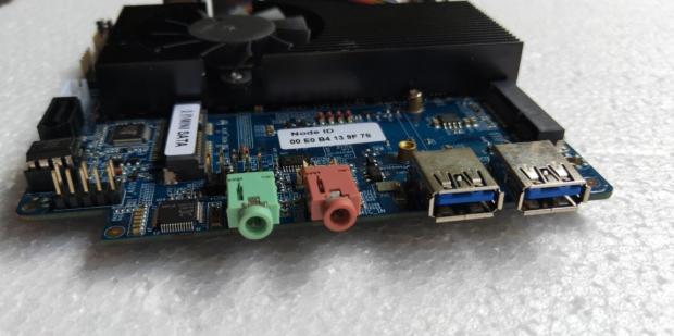 NANO-1037U-1CIR  ITX 12x12寸 NanoHDMI 微型工控主板