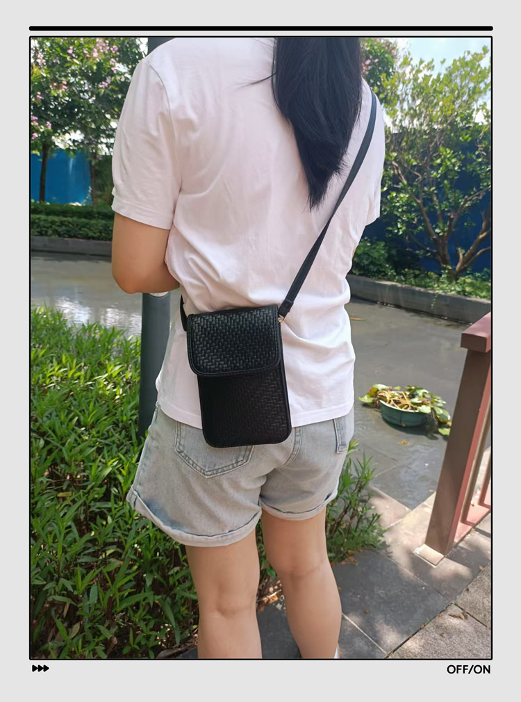 时尚2025夏季新款迷你手机包简约潮复古小巧单肩斜挎包编织纹女包