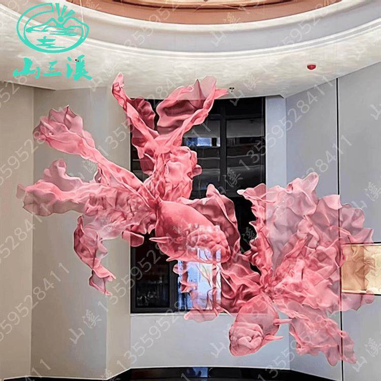 现代中式金鱼空中悬挂软装吊饰创意金属网格商场酒店开业艺术装饰