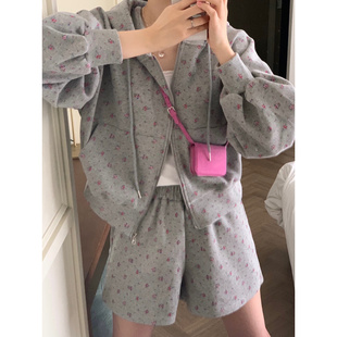 两件套 高腰阔腿短裤 韩国chic复古减龄碎花连帽长袖 卫衣外套