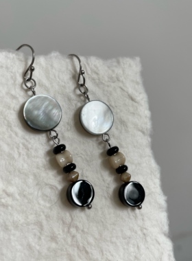 尾生之信 | 原创冷淡捷克珠+黑玛瑙+贝壳百搭简约气质防敏耳环夹