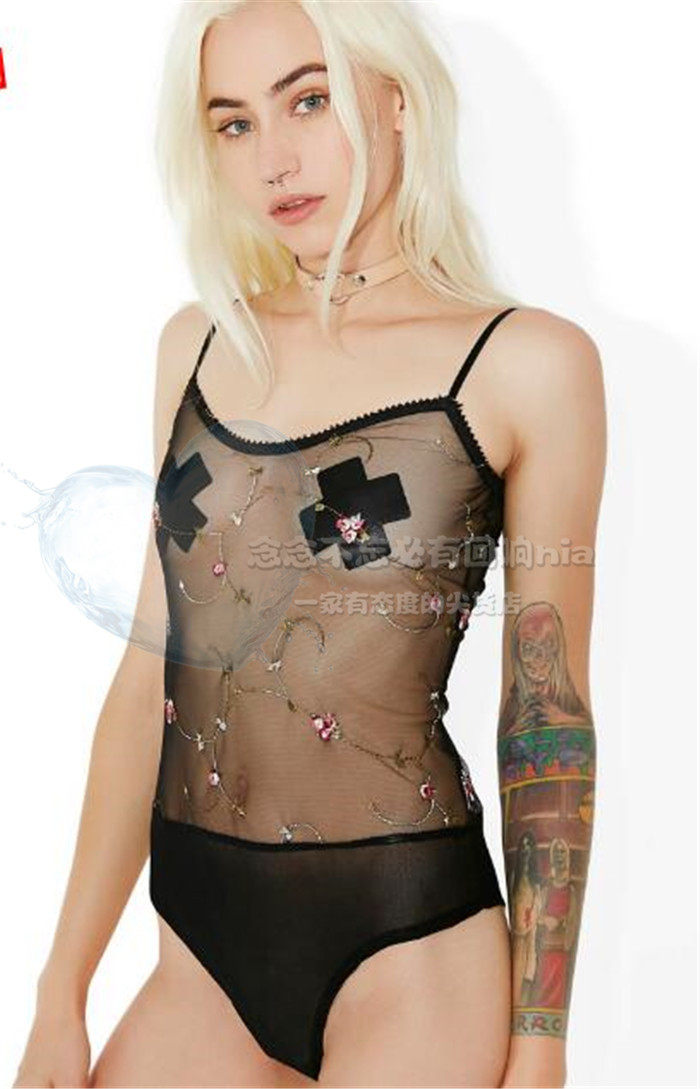 清仓美国小众ins透视网纱精致刺绣花朵露背吊带连体衣3色bodysuit