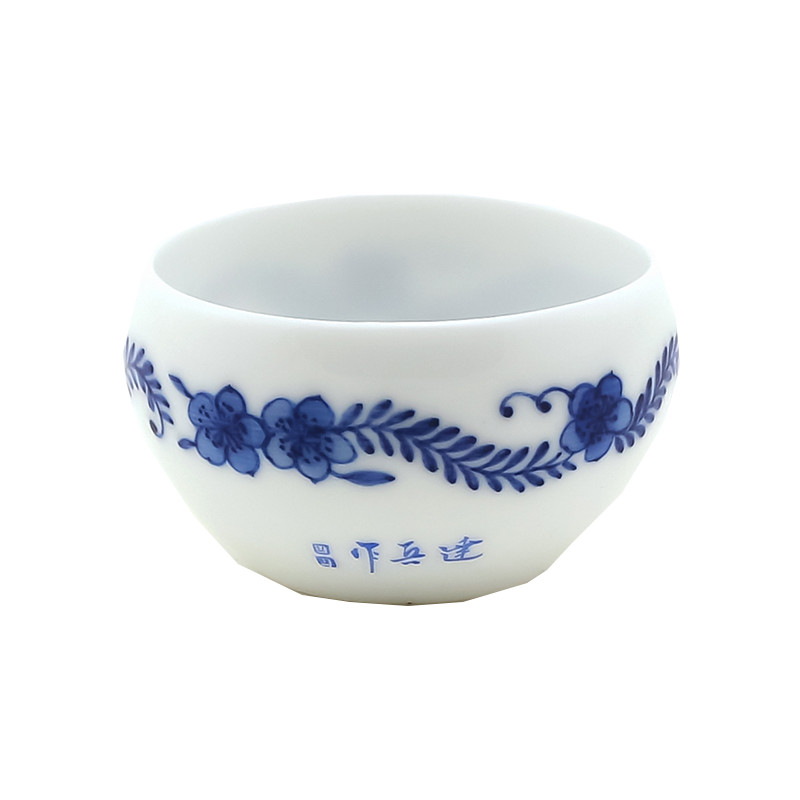 京德贵和祥青花菊花边圆杯陶瓷