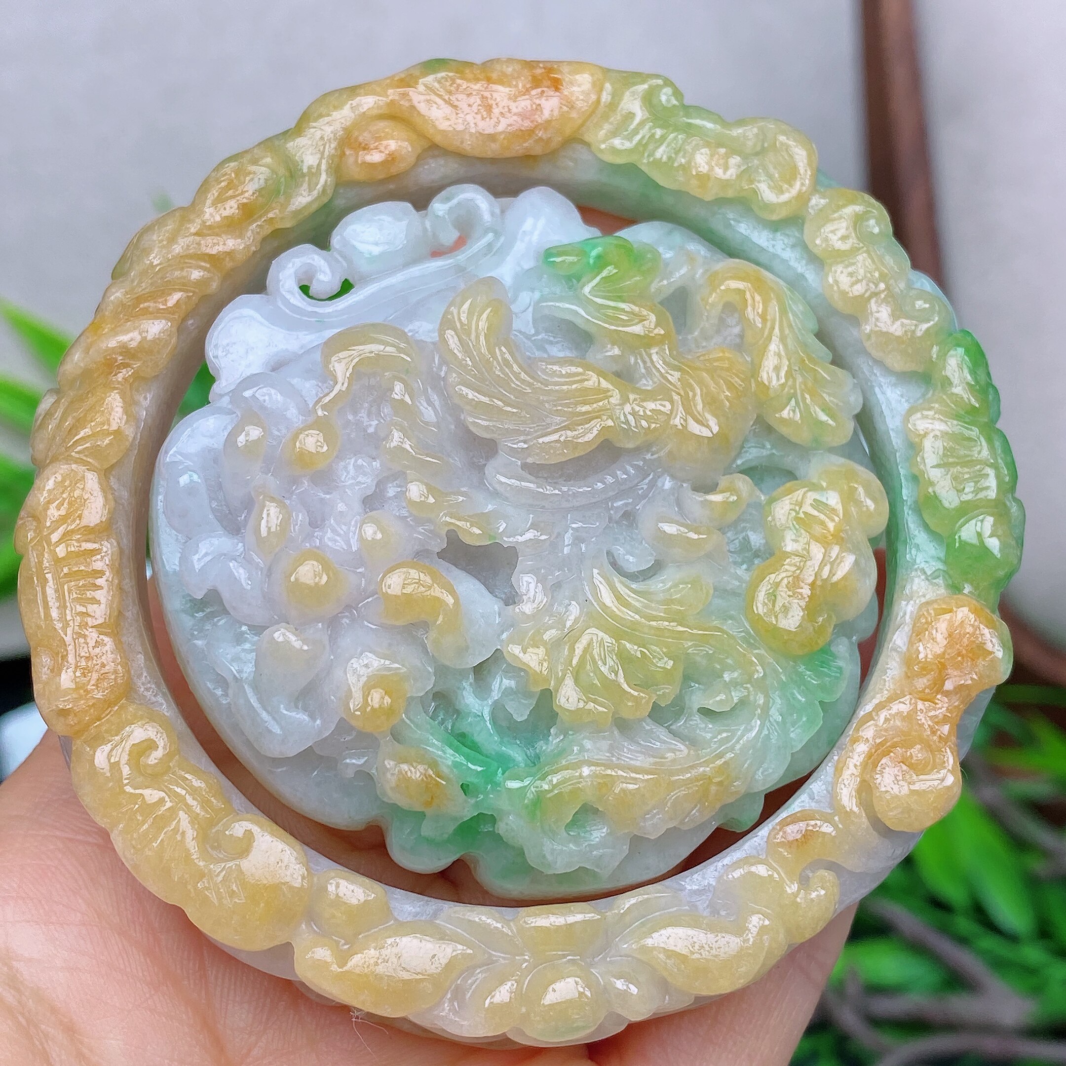 天然缅甸A货58圈口冰润黄加绿凤穿牡丹雕花手镯套装