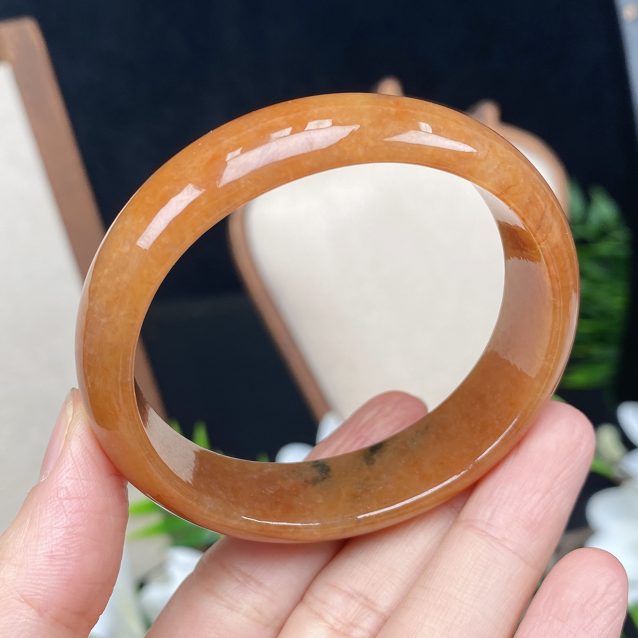 天然缅甸A货红翡手镯老种老料玉质细腻冰润红翡镯