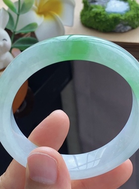 12.18批11974号51.7-12.3-7.9阳绿翡翠手镯！青翠色又正又阳