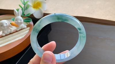 12.10批11644号！56.1-13.3-8蓝绿飘花由深到浅慢慢渲染开来！